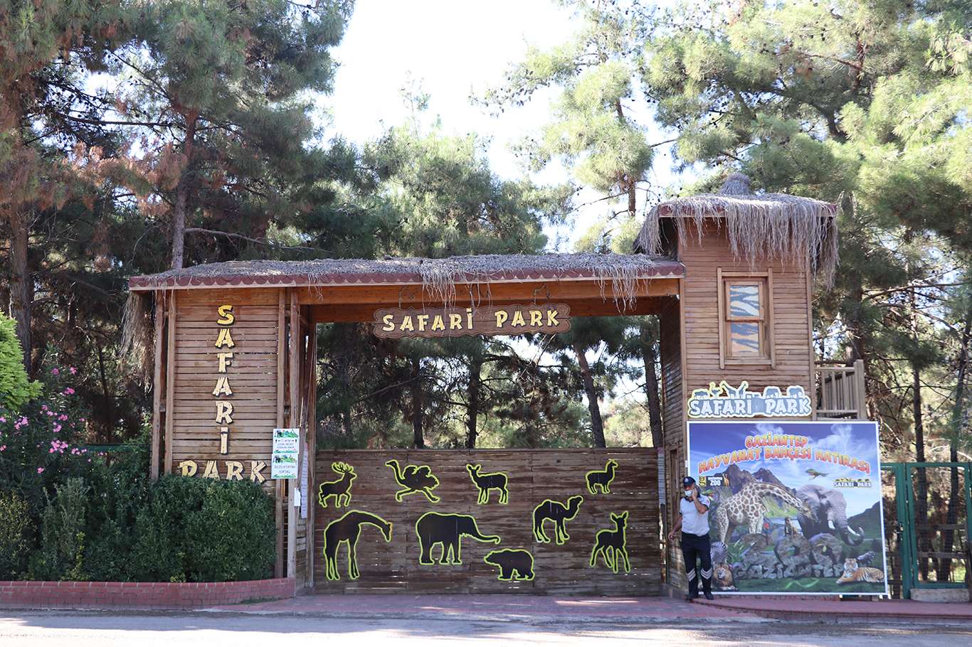 Türkiye'nin ilk ve tek Safari Parkı’na yoğun ilgi Türkiye'nin ilk ve tek Safari Parkı’na yoğun ilgi
